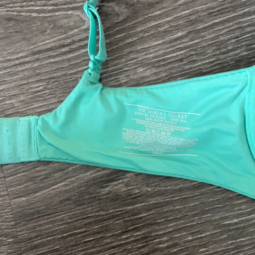 VS Body By Victoria Lined Demi - Picture 4 of 4